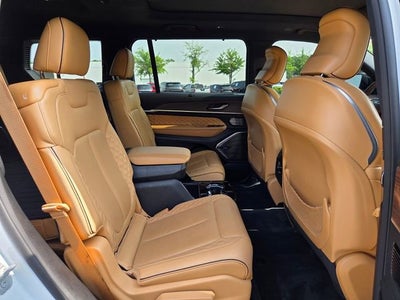 2022 Jeep Grand Cherokee L Summit