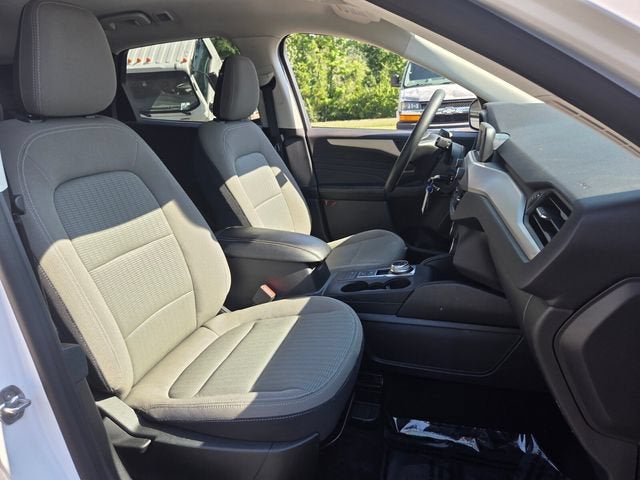 2022 Ford Escape S