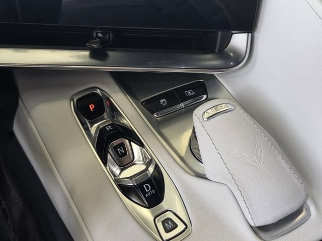 2025 Chevrolet Corvette Stingray 2LT