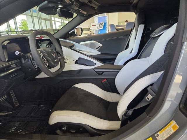 2025 Chevrolet Corvette Stingray 2LT