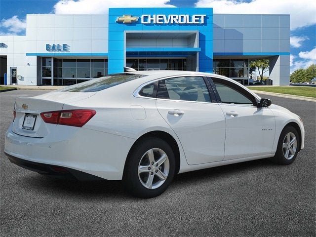 2025 Chevrolet Malibu LS