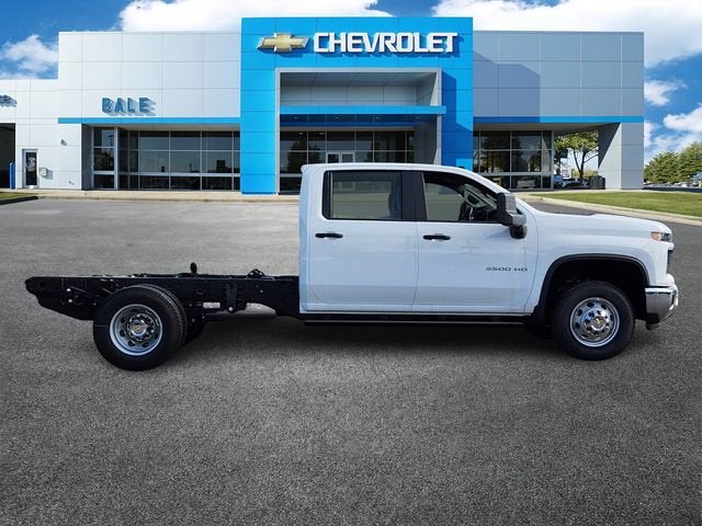 2025 Chevrolet Silverado 3500 HD Chassis Cab Work Truck