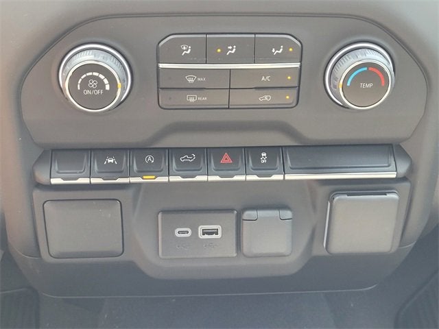 2025 Chevrolet Silverado 1500 Custom