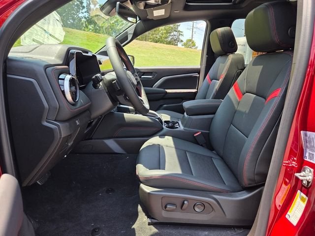 2026 Chevrolet Colorado Z71 - Photo 8