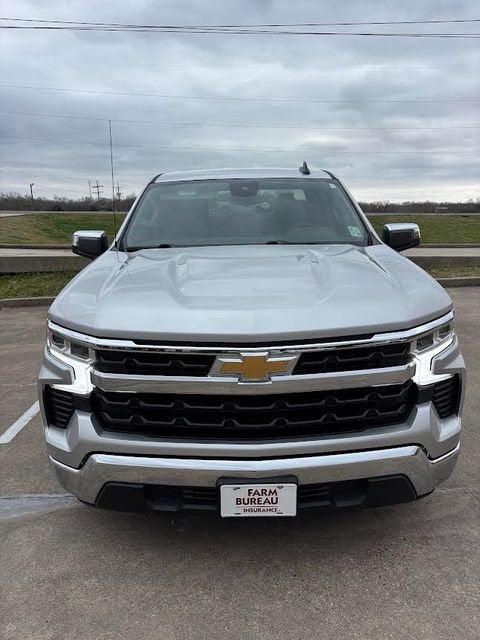 Used 2022 Chevrolet Silverado 1500 LT with VIN 1GCRACED0NZ521661 for sale in Little Rock