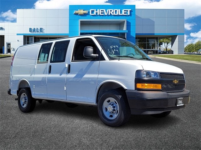 2025 Chevrolet Express Cargo 2500 WT
