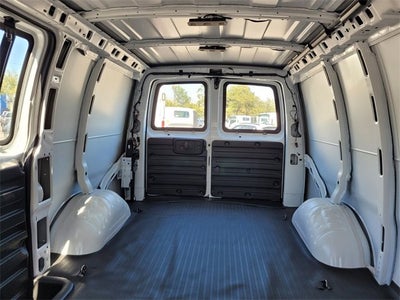 2025 Chevrolet Express Cargo 2500 WT