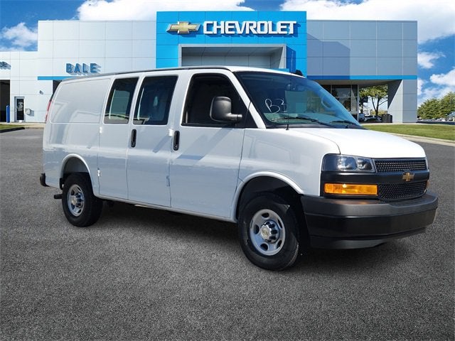 2025 Chevrolet Express Cargo 2500 WT