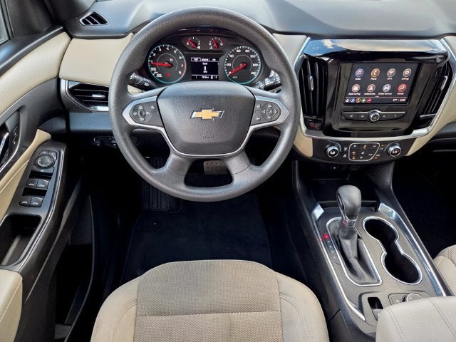 2022 Chevrolet Traverse LS