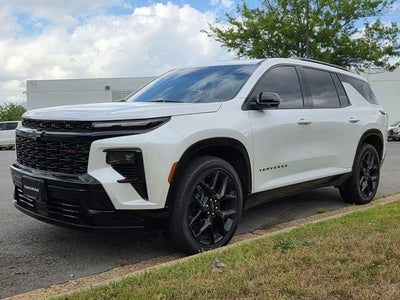 2025 Chevrolet Traverse RS