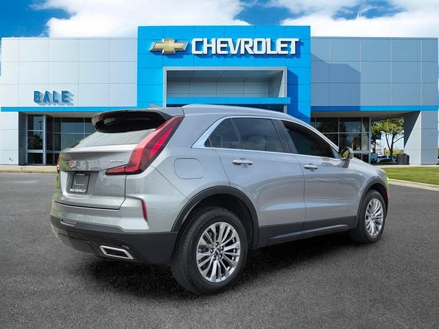 2024 Cadillac XT4 Premium Luxury