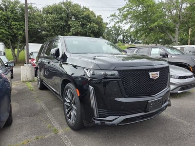 2022 Cadillac Escalade ESV Sport