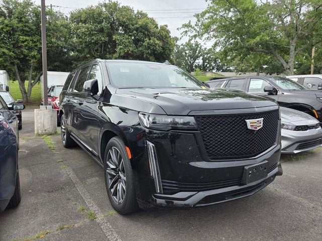 2022 Cadillac Escalade ESV Sport