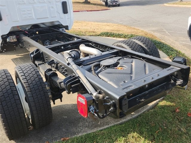 2024 Chevrolet Silverado 6500 HD Work Truck