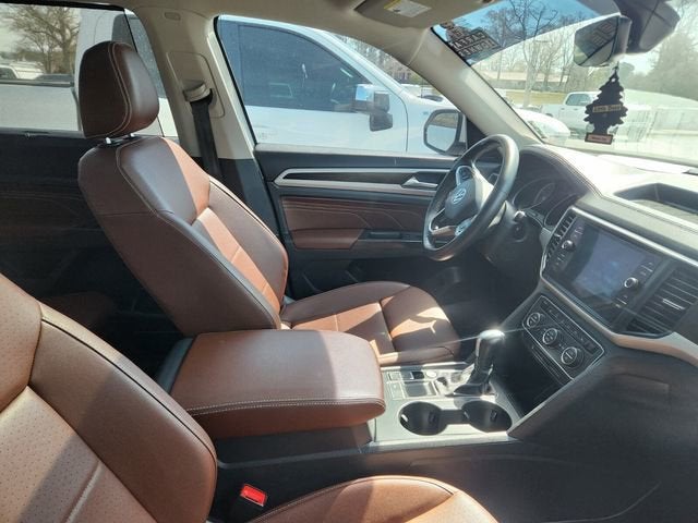 2021 Volkswagen Atlas 3.6L V6 SE w/Technology
