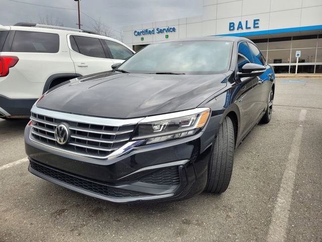 2021 Volkswagen Passat 2.0T R-Line