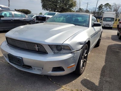 2011 Ford Mustang V6