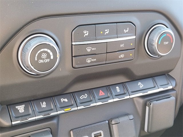 2025 Chevrolet Silverado 2500 HD Custom