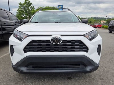 2020 Toyota RAV4 LE