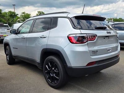 2026 Jeep Compass Latitude Altitude