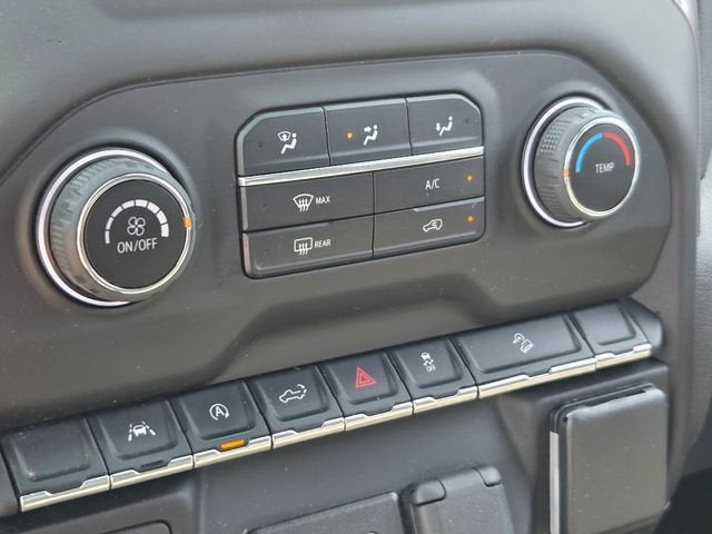 2022 Chevrolet Silverado 1500 Custom Trail Boss