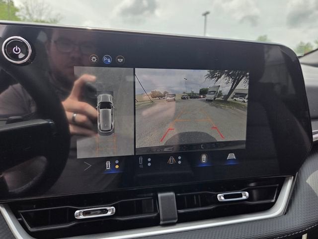 2026 Chevrolet Equinox LT - Photo 12