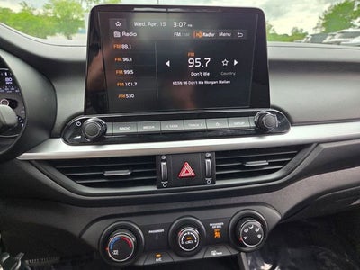 2024 Kia Forte LXS