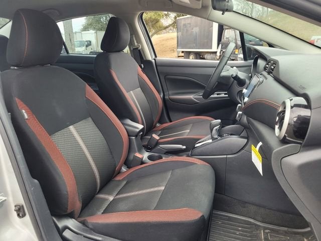 2024 Nissan Versa SR