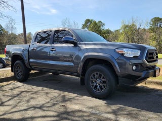 2022 Toyota Tacoma 2WD SR5