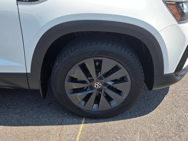 2024 Volkswagen Taos S