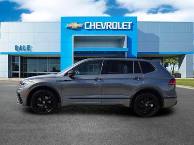 2024 Volkswagen Tiguan SE R-Line Black