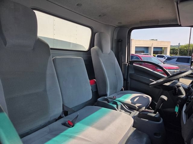 2019 Isuzu NPR Base