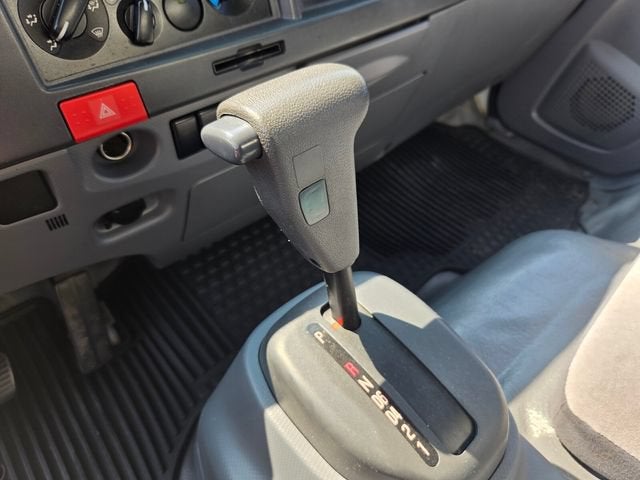 2019 Isuzu NPR Base