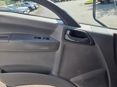 2019 Isuzu NPR Base