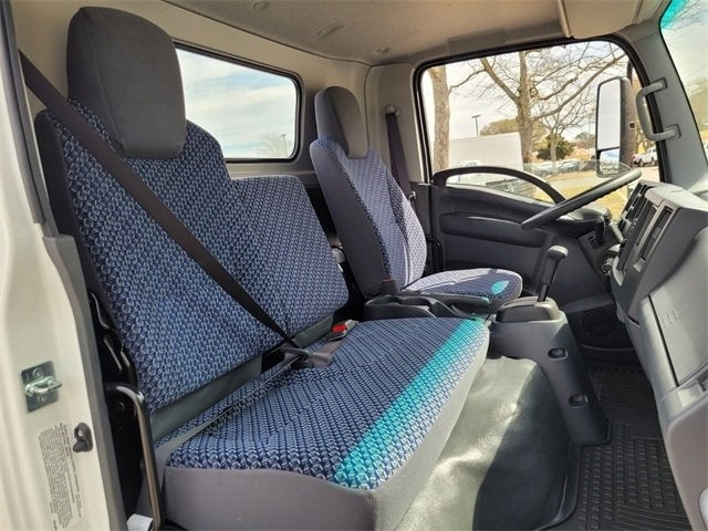 2025 Chevrolet Low Cab Forward 4500 MEDIUM ASH GRAY