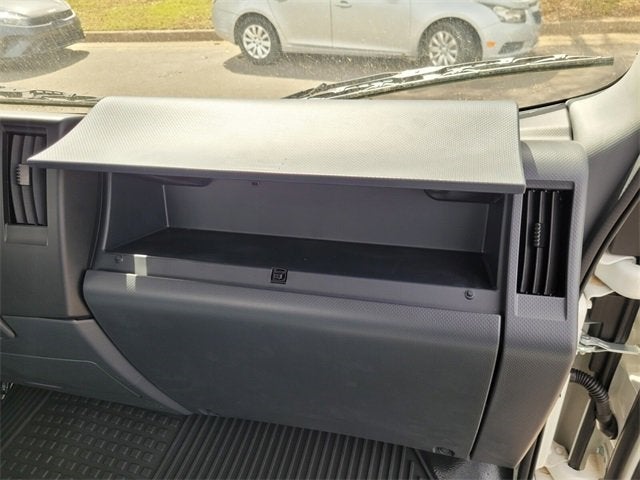 2025 Chevrolet Low Cab Forward 4500 MEDIUM ASH GRAY