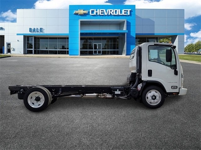 2025 Chevrolet Low Cab Forward 4500 MEDIUM ASH GRAY