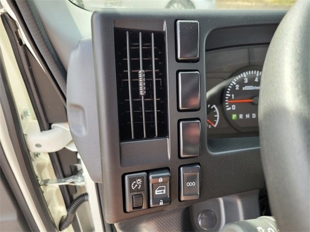 2025 Chevrolet Low Cab Forward 4500 MEDIUM ASH GRAY