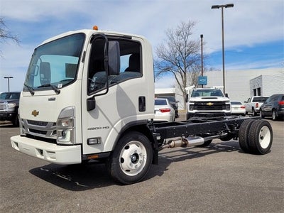 2025 Chevrolet Low Cab Forward 4500 MEDIUM ASH GRAY
