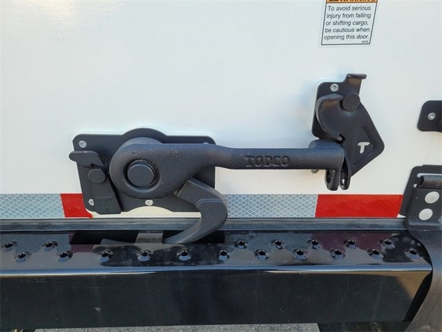 2025 Chevrolet Low Cab Forward 4500 MEDIUM ASH GRAY