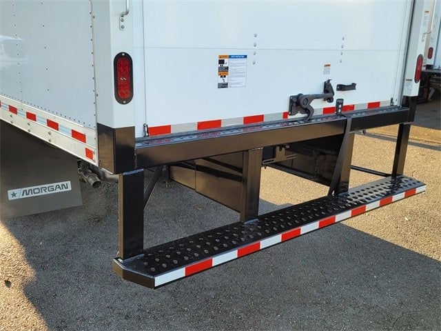 2025 Chevrolet Low Cab Forward 4500 MEDIUM ASH GRAY