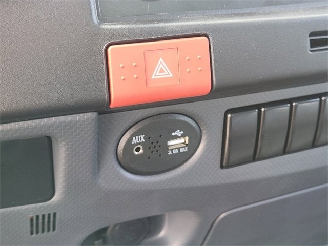 2025 Chevrolet Low Cab Forward 4500 MEDIUM ASH GRAY