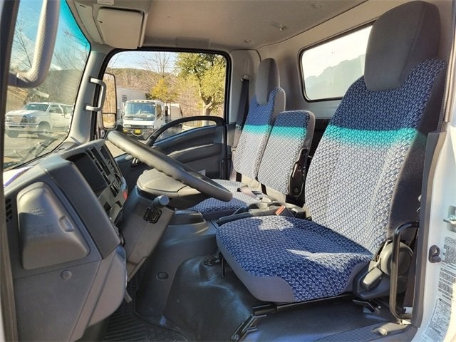 2025 Chevrolet Low Cab Forward 4500 MEDIUM ASH GRAY