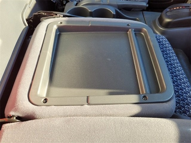 2024 Chevrolet Low Cab Forward 4500 MEDIUM ASH GRAY