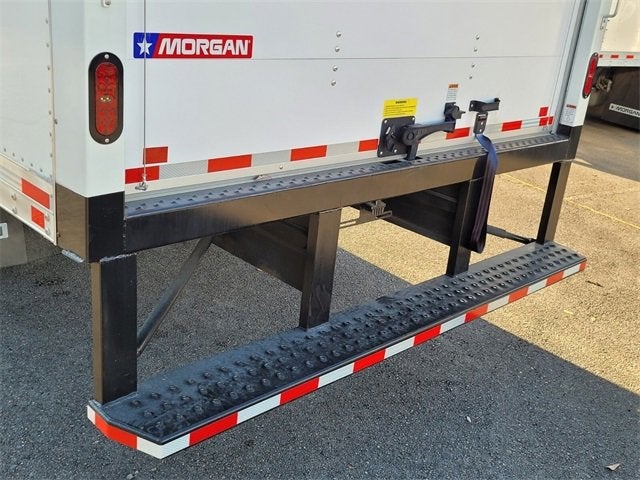 2024 Chevrolet Low Cab Forward 4500 MEDIUM ASH GRAY