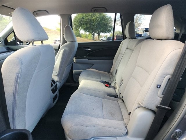2017 Honda Pilot LX