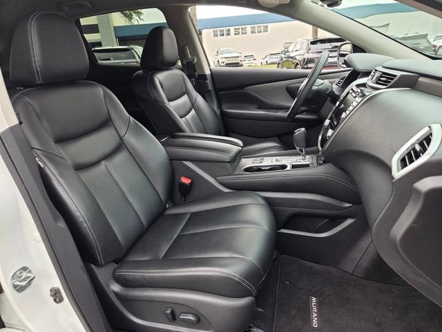 2022 Nissan Murano SV