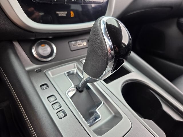 2022 Nissan Murano SV