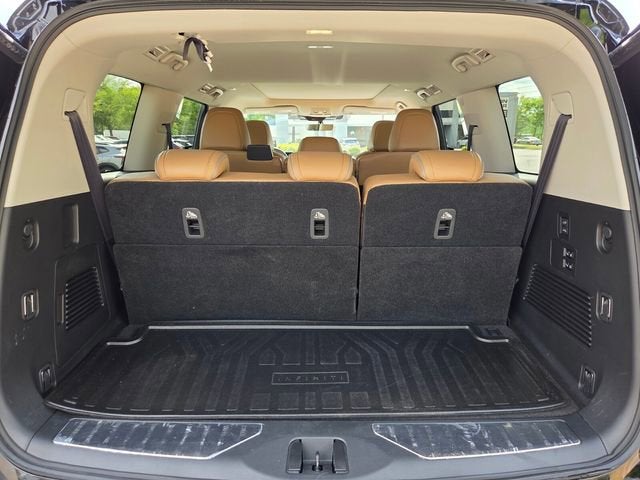 2025 INFINITI QX80 LUXE