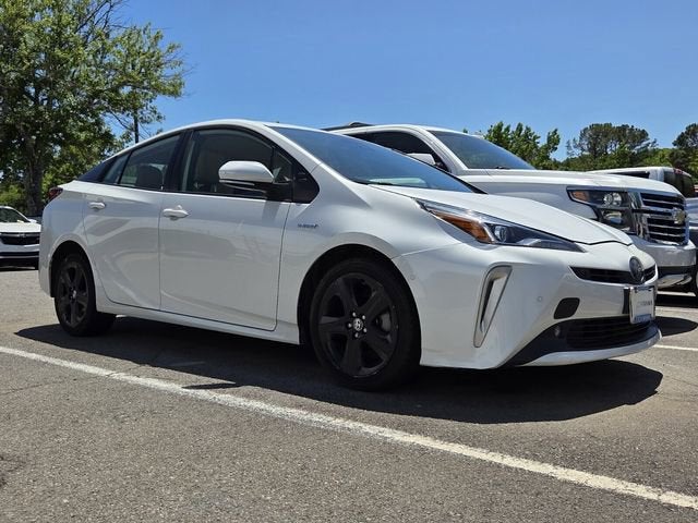 2022 Toyota Prius L Eco
